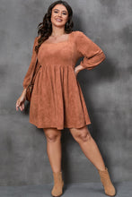 Load image into Gallery viewer, PLUS Suede Puff Sleeve Dress
