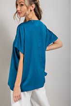 Load image into Gallery viewer, Vneck Flowy Satin Blouse
