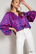Load image into Gallery viewer, Leopard Print Long Sleeve Top
