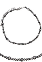 Load image into Gallery viewer, SALE! Beaded Choker Necklace
