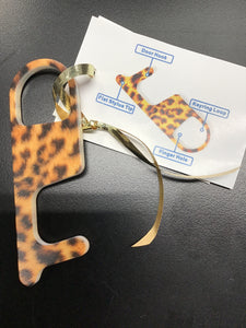 Hands free leopard door opener