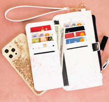 Load image into Gallery viewer, Snap Wallet With Wristlet Strap
