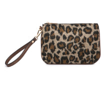 Load image into Gallery viewer, Cheetah Print Clutch/Wristlet

