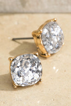 Load image into Gallery viewer, Glittery stud Earrings
