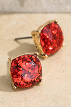 Load image into Gallery viewer, Glittery stud Earrings
