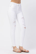 Load image into Gallery viewer, SALE! PLUS White Distressed Skinny Jean
